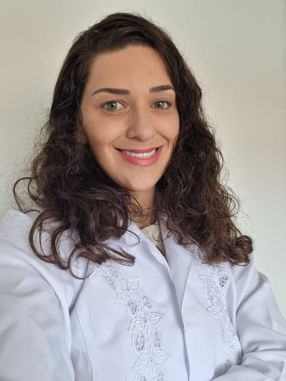 Profª Danielle Buch